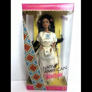 【しておりま】 ヤフオク! - 1992 Native American Barbie Special Edition D... いいただく